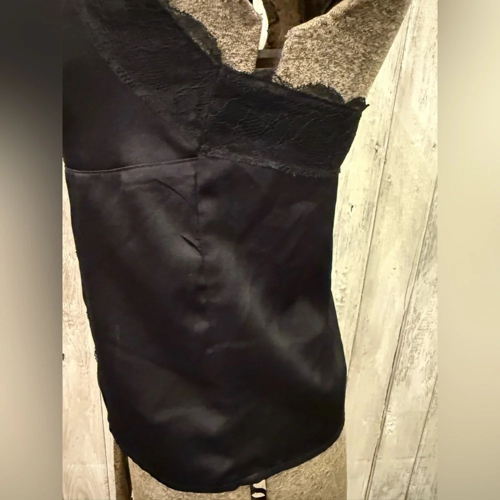 LA MIEL Black Lace Accent Top - Picture 5 of 7